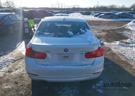 2013 BMW 328I xDrive z USA, uszkodzony, nr VIN WBA3B5C53DF592988
